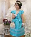 子供服 女の子 ラインストーンリボン付きチュールライン入りドレス ブルー(61) モデル画像アップ
