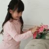 子供服 女の子 ハイネックＴシャツ 長袖 切替パフ袖 ピンク(02) モデル画像2