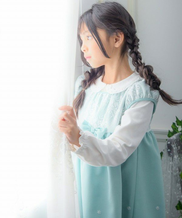 子供服 女の子 日本製レース＆音符刺繍ワンピース グリーン(08) モデル画像2