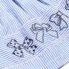 子供服 女の子 綿100％ストライプ柄リボン刺繍ワンピース ブルー(61) デザインポイント1