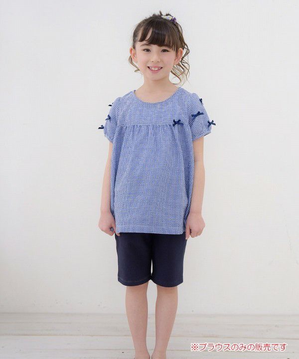 子供服 女の子 チェック柄リボン付きチュニックブラウス ネイビー(06) モデル画像全身