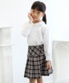 子供服 女の子 ギャザー襟付きフリル袖タックブラウス オフホワイト(11) モデル画像2