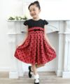 子供服 女の子 日本製ドット柄切り替えリボン付きプリーツ風ワンピース レッド(03) モデル画像3