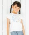 子供服 女の子 綿100％貝殻モチーフTシャツ オフホワイト(11) モデル画像アップ