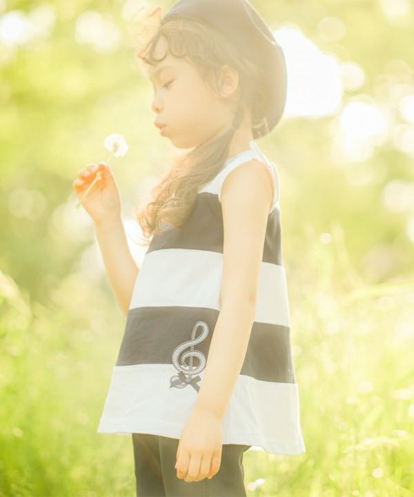 子供服 女の子 綿100％ボーダー切替音符モチーフTシャツ ネイビー(06) モデル画像2