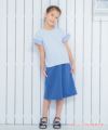 子供服 女の子 綿100％音符刺繍ストライプ柄フリルつきTシャツ ブルー(61) モデル画像全身