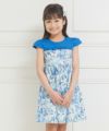 子供服 女の子 日本製綿100％花柄リボン＆フリルつきワンピース ブルー(61) モデル画像アップ