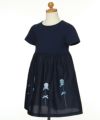 子供服 女の子 花モチーフ＆リボンつきワンピース ネイビー(06) トルソー斜め
