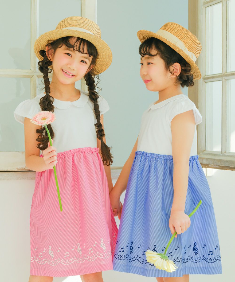 子供服 女の子 ストライプ柄音符プリント襟付きドッキングワンピース ピンク(02) モデル画像アップ