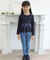 子供服 女の子 リボンつきギャザーフリルTシャツ ネイビー(06) モデル画像全身