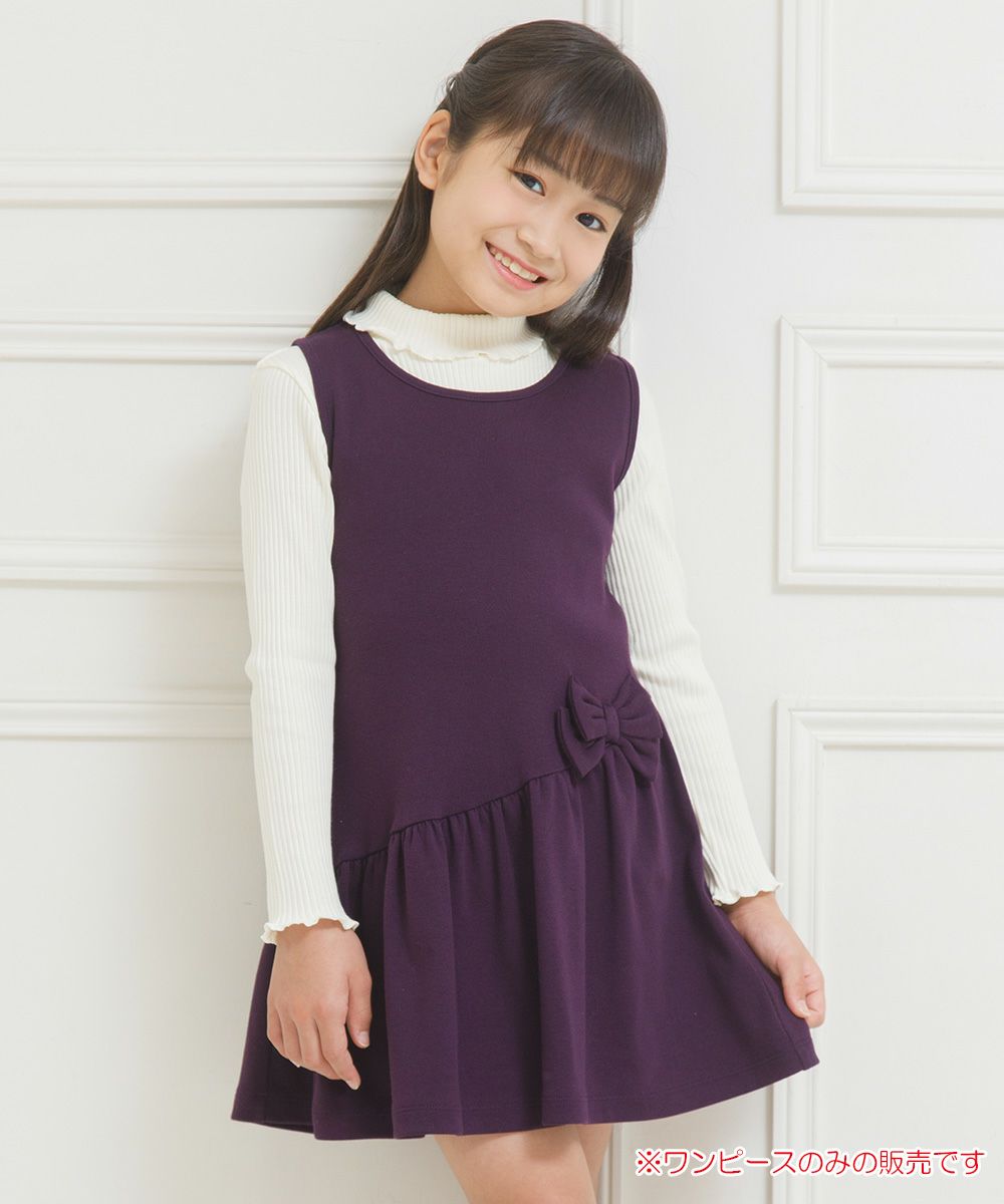 子供服 女の子 リボン付きギャザーワンピース パープル(91) モデル画像アップ