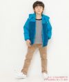 子供服 男の子 取り外しフード付き中綿ジップアップコート ブルー(61) モデル画像全身