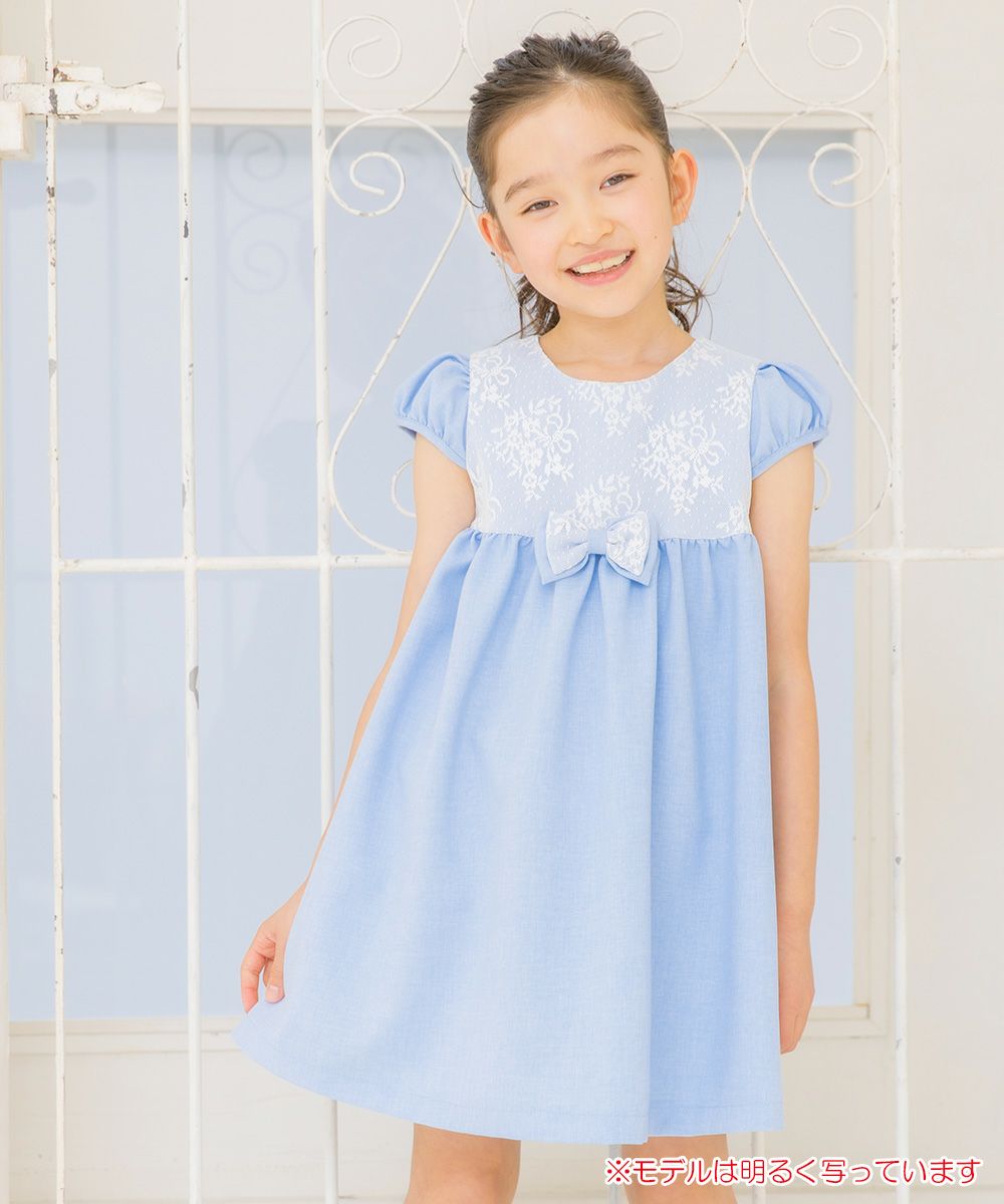子供服 女の子 日本製レースリボン付きハイウエストワンピース ブルー(61) モデル画像アップ