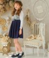 子供服 女の子 日本製花柄レースリボン付きワンピース ネイビー(06) モデル画像4