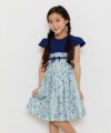 子供服 女の子 日本製リボつき花柄タックワンピース ネイビー(06) モデル画像1