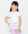 子供服 女の子 綿100％お花プリントAラインTシャツ オフホワイト(11) モデル画像1