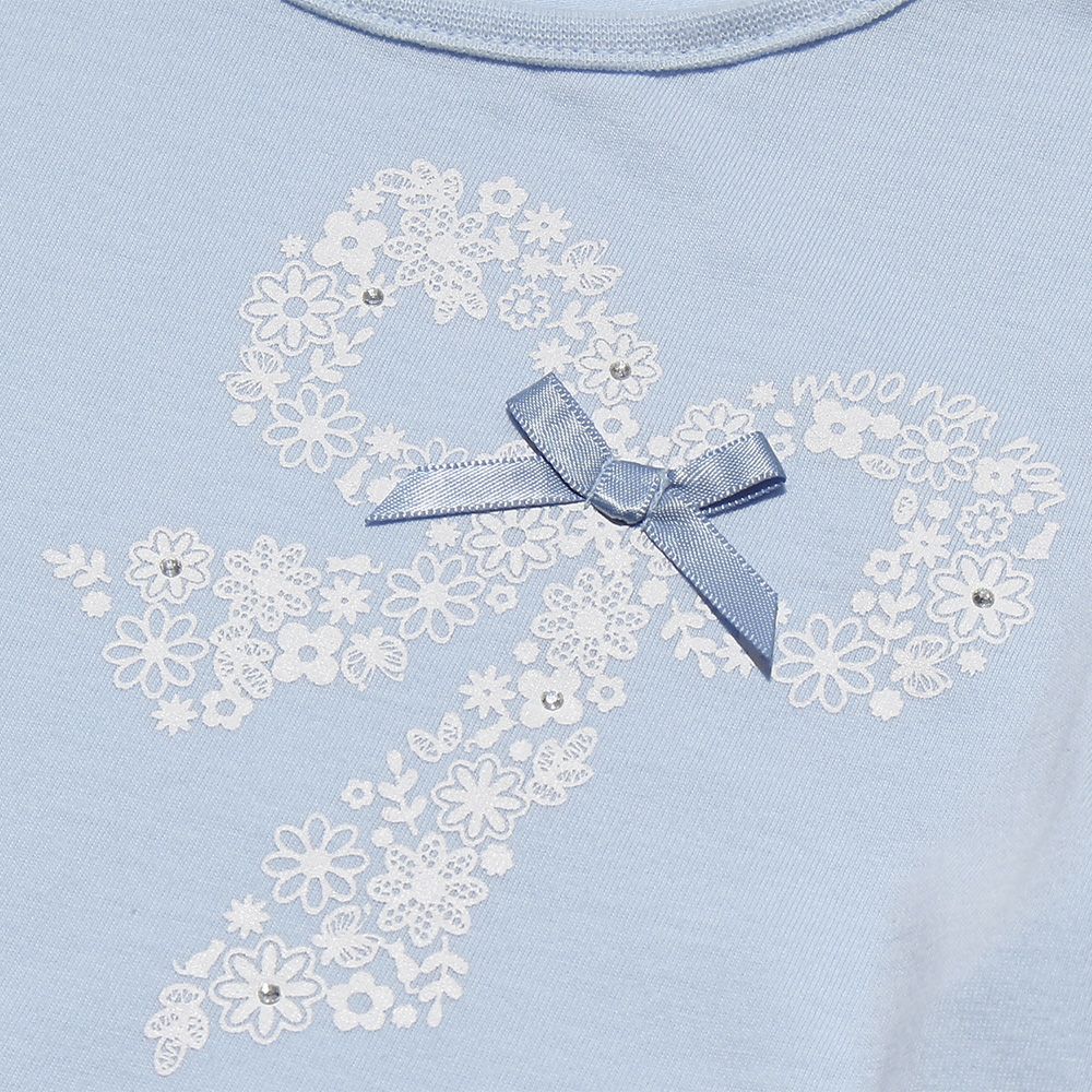 子供服 女の子 綿100％お花プリントリボンモチーフ付きTシャツ ブルー(61) デザインポイント1