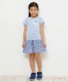 子供服 女の子 綿100％お花プリントリボンモチーフ付きTシャツ ブルー(61) モデル画像全身