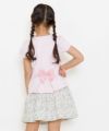 子供服 女の子 綿100％バックリボン付きお花プリントTシャツ ピンク(02) モデル画像2