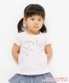 ベビー服 女の子 綿100％ベビーサイズリボン付きボタニカルお花モチーフプリントTシャツ ピンク(02) モデル画像アップ