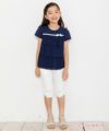 子供服 女の子 リボン付き3段シフォンフリルTシャツ ネイビー(06) モデル画像全身
