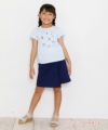 子供服 女の子 綿100％マリンモチーフ刺繍フリル付きTシャツ ブルー(61) モデル画像全身