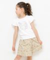 子供服 女の子 綿100％チューリップ袖オープンカフェイラストTシャツ オフホワイト(11) モデル画像4