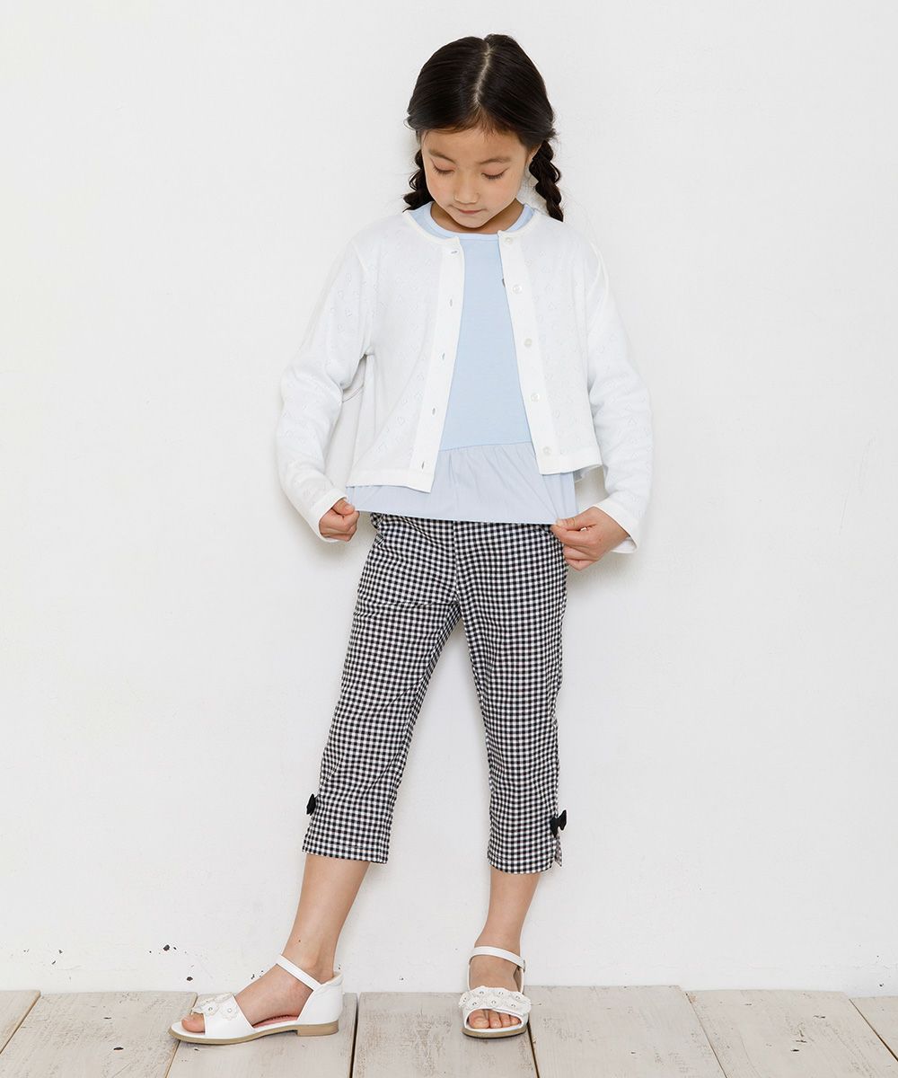 子供服 女の子 綿100％ハート柄カーディガン オフホワイト(11) モデル画像4