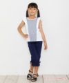 子供服 女の子 ストライプ柄フリル付きTシャツ オフホワイト(11) モデル画像全身