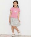 子供服 女の子 綿100％スワンプリントチュールお花モチーフ付きTシャツ ピンク(02) モデル画像全身