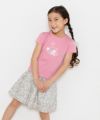 子供服 女の子 綿100％スワンプリントチュールお花モチーフ付きTシャツ ピンク(02) モデル画像2