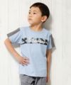 子供服 男の子 綿100％迷彩柄＆ロゴプリントTシャツ ブルー(61) モデル画像アップ