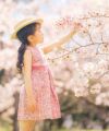 ベビー服 女の子 日本製綿100％花柄ギャザーワンピース ピンク(02) モデル画像1