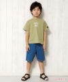 子供服 男の子 綿100％ロゴプリントゆったりシルエットTシャツ グリーン(08) モデル画像全身