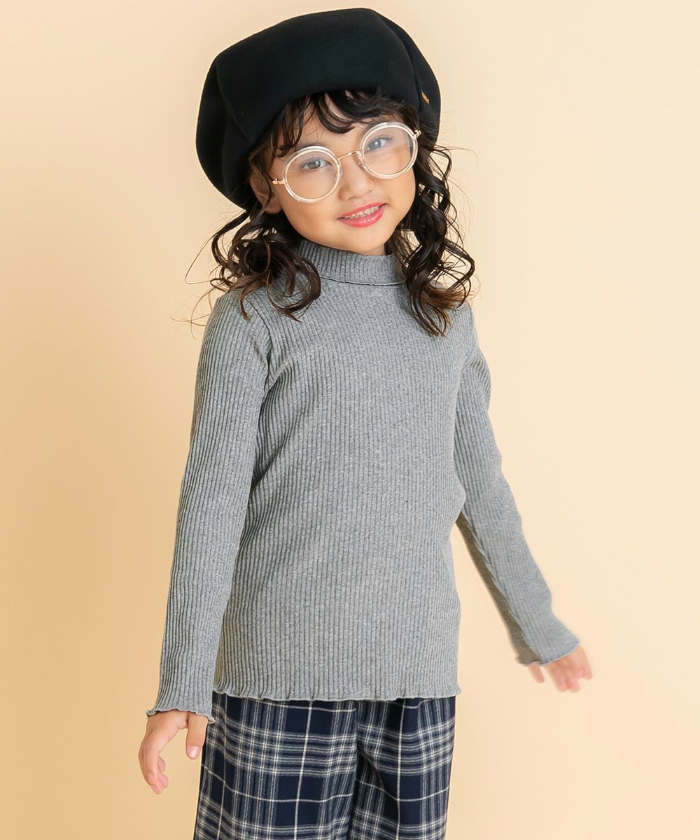 子供服 女の子 無地リブ生地インナーハイネックTシャツ ブラック(00) モデル画像アップ