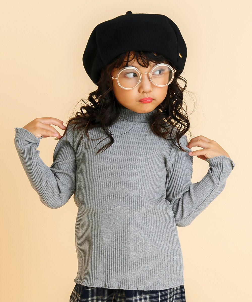 子供服 女の子 無地リブ生地インナーハイネックTシャツ ブラック(00) モデル画像全身
