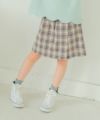 子供服 女の子 綿100％オリジナルチェック柄スカート風キュロットパンツ ベージュ(51) モデル画像全身