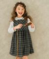 子供服 女の子 チェック柄ギャザーワンピース グレー(09) モデル画像全身