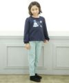 子供服 女の子 スーパーストレッチ素材リボン付きフルレングスロングパンツ エメラルドグリーン(81) モデル画像全身