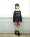 子供服 女の子 ロゴ＆お花モチーフ刺繍あったか裏起毛トレーナー ブラック(00) モデル画像4