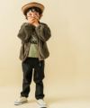 子供服 男の子 ロゴワッペンつきボアジップアップジャケット カーキ(82) モデル画像3