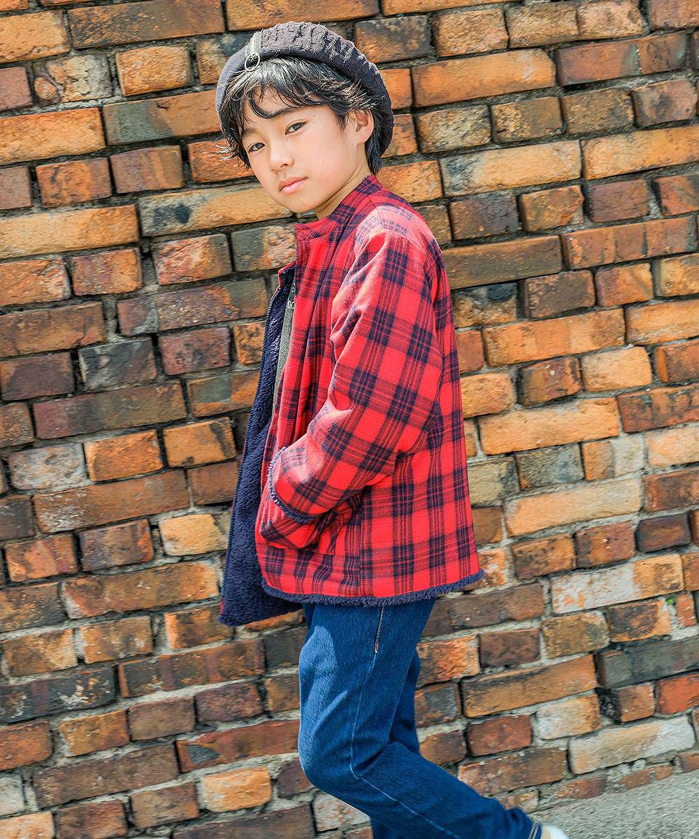 男の子 チェック柄あったかボアジップアップジャケット レッド(03) モデル画像2