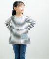 子供服 女の子 綿100％ボーダー柄ポシェットモチーフ付きTシャツ オフホワイト(11) モデル画像2