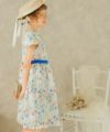 子供服 女の子 日本製花柄ワンピース オフホワイト(11) モデル画像2