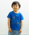 ベビー服 男の子 綿100％ショベルカープリントTシャツ ブルー(61) モデル画像全身