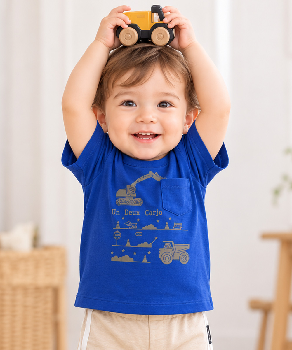 ベビー服 男の子 綿100％ショベルカープリントTシャツ ブルー(61) モデル画像2