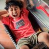 子供服 男の子 綿100％車刺繍モチーフTシャツ レッド(03) モデル画像アップ