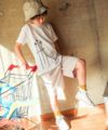 ベビー服 男の子 綿100％飛行機プリントTシャツ オフホワイト(11) モデル画像3