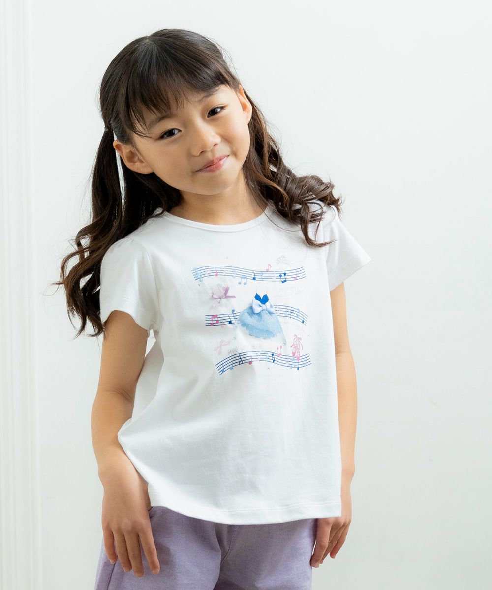 ベビー服 女の子 綿100％音符プリントTシャツ オフホワイト(11) モデル画像4