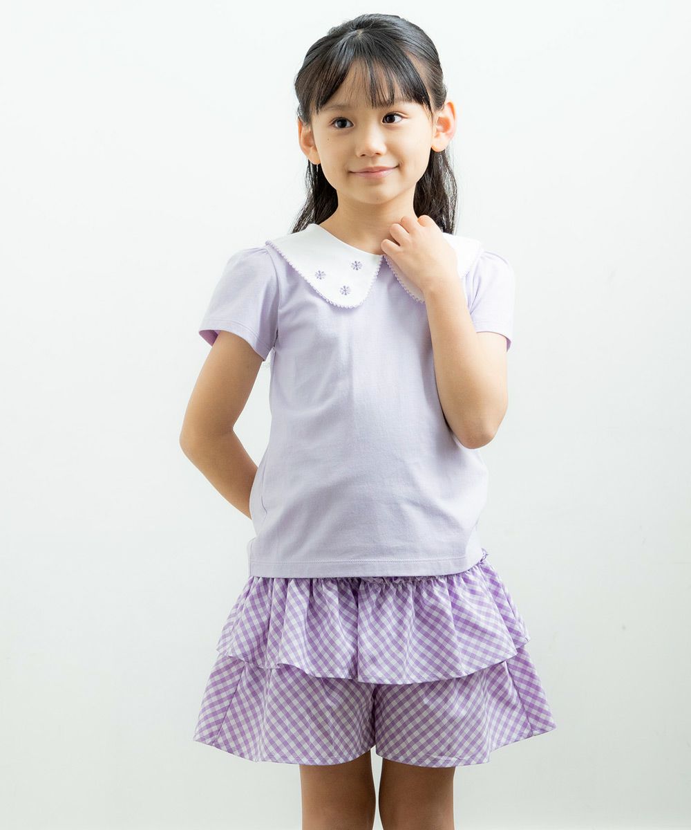 ベビー服 女の子 綿100％お花刺繍襟付きTシャツ パープル(91) モデル画像全身